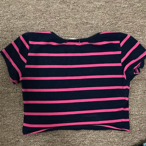 Grown out of the crop top phase - Picture 2 of 3